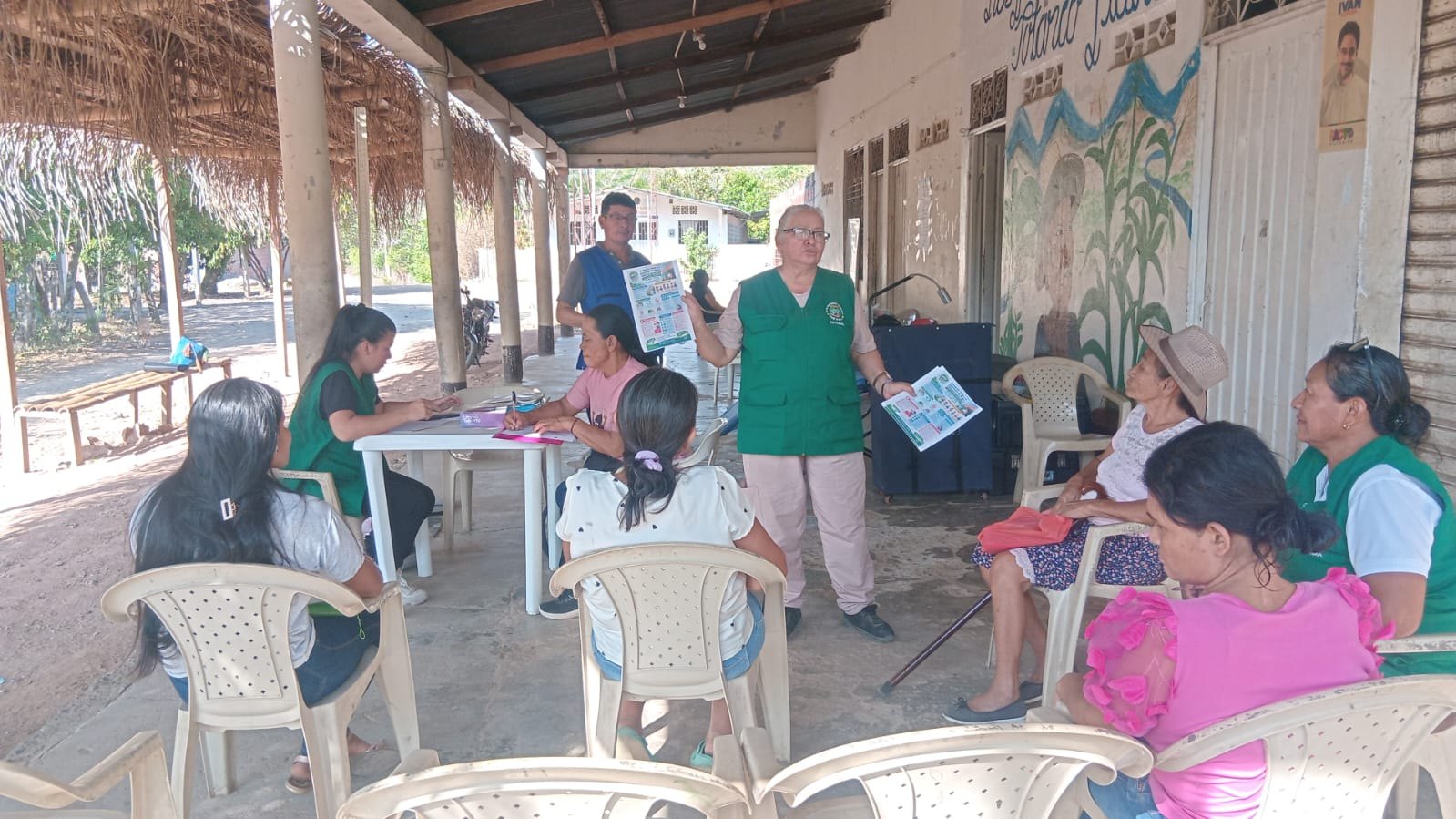 Charla educativa con la comunidad indígena de Coyaima